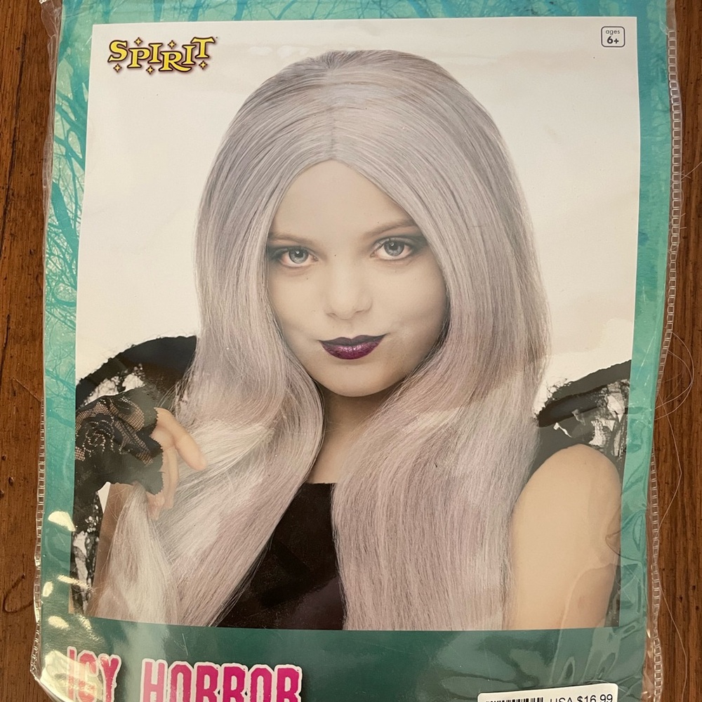 Spirit Women's Icy Horror Platinum Cosplay Wig